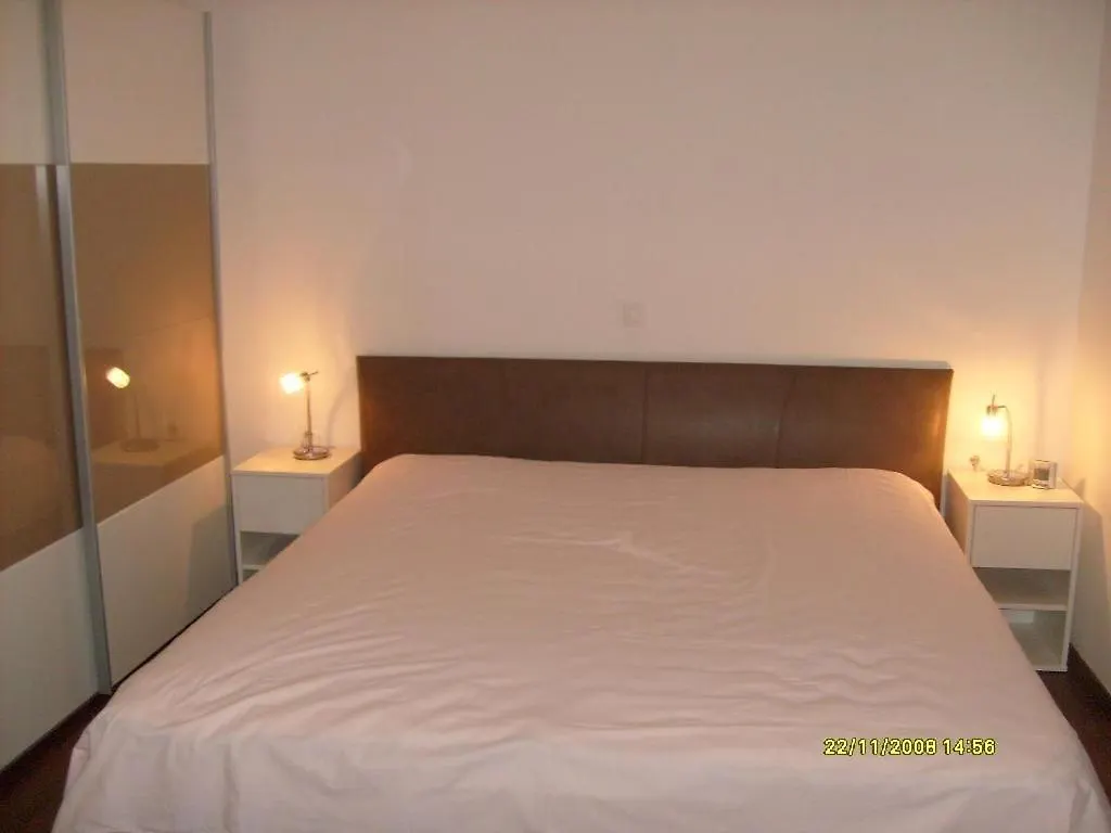 Wunderschoene Villa Mit Gym Und Privatpool Premantura Holiday home