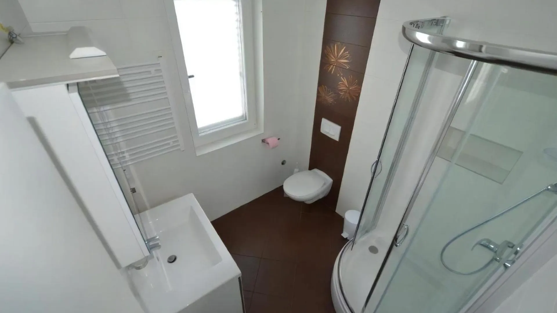 Wunderschoene Villa Mit Gym Und Privatpool Premantura 0*,